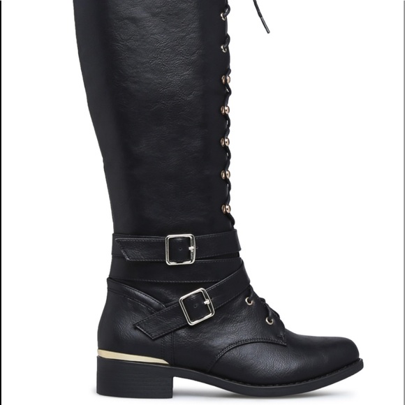 New size 6WC faux leather combat boots - Picture 2 of 7